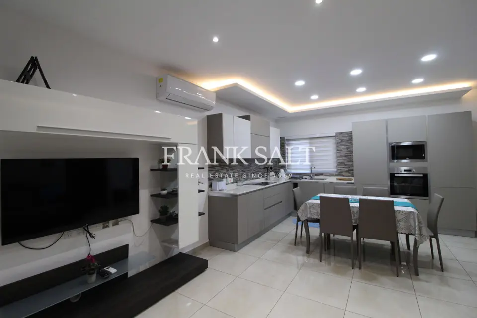 Luqa, Furnished Apartment