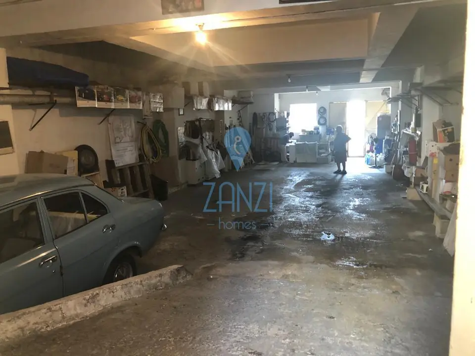 Garages / Garage Space for sale in Hamrun