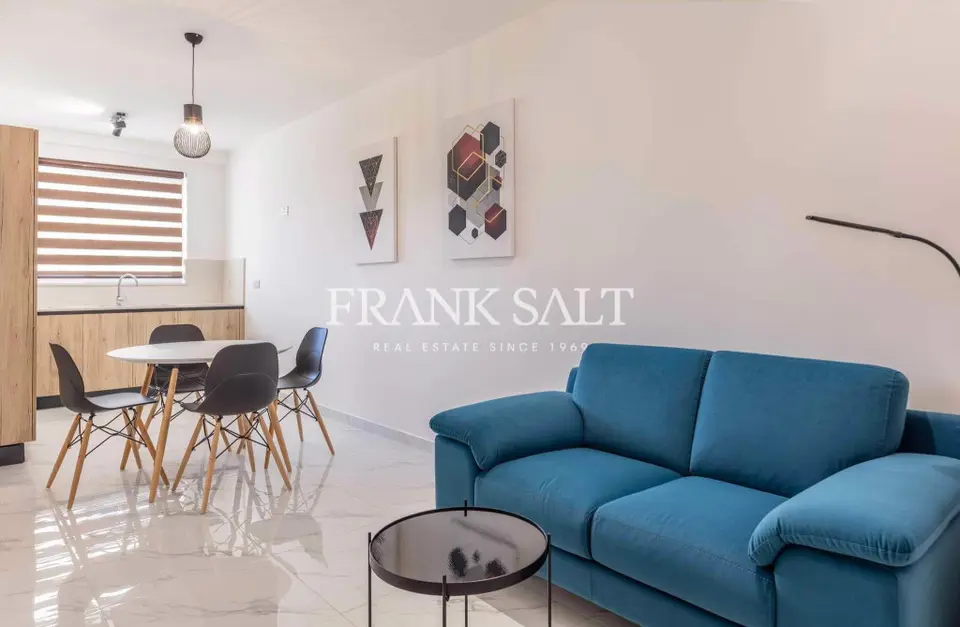 Gzira, Furnished Apartment