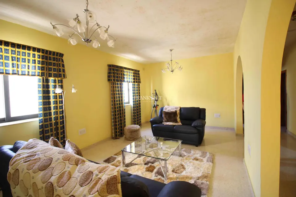 Msida, Apartment