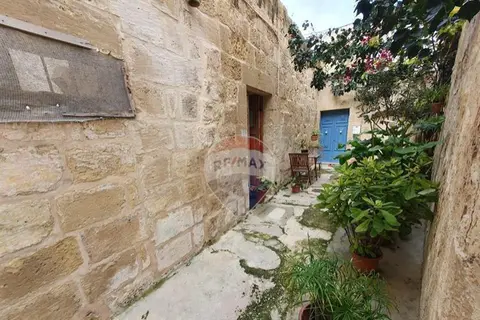 House of Character For Sale in Zabbar