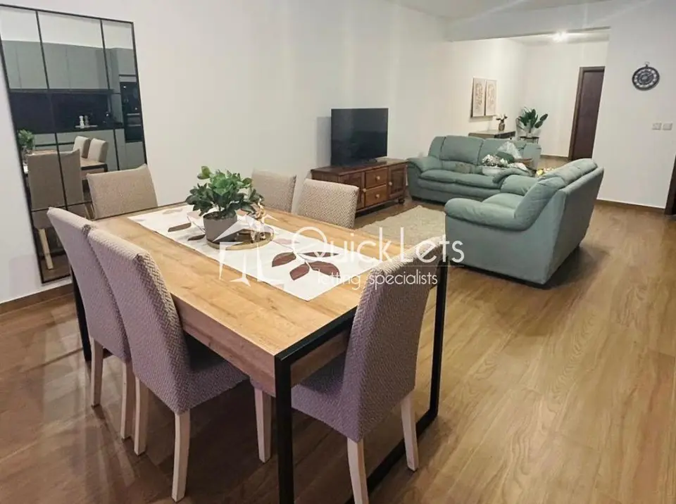 2 bedroom Apartment to rent in Pembroke