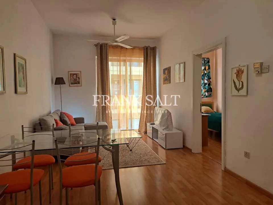 Xemxija, Apartment