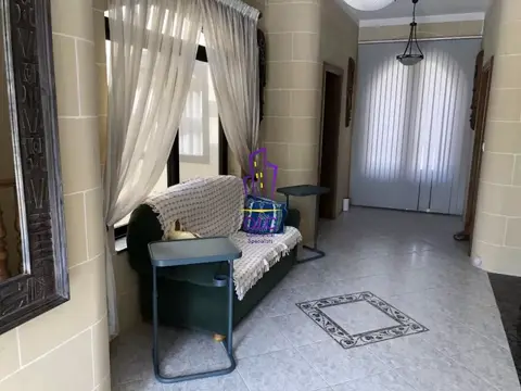 Commercial to rent in Gozo - Xewkija