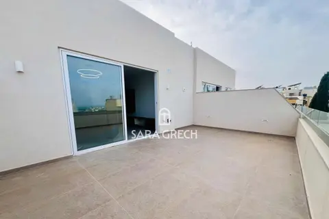 2 Bedroom Penthouse For Sale in Mellieha