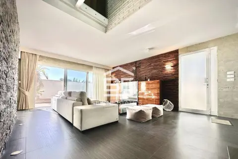 3 Bedroom Villa For Sale in Marsascala