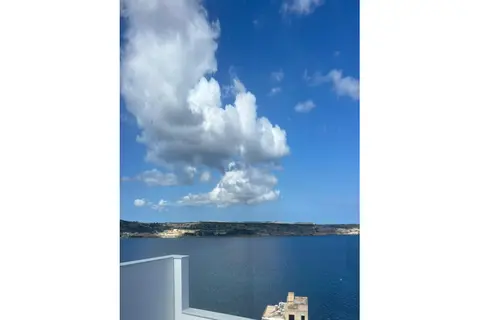 2 Bedroom Apartment For Sale in Mellieha