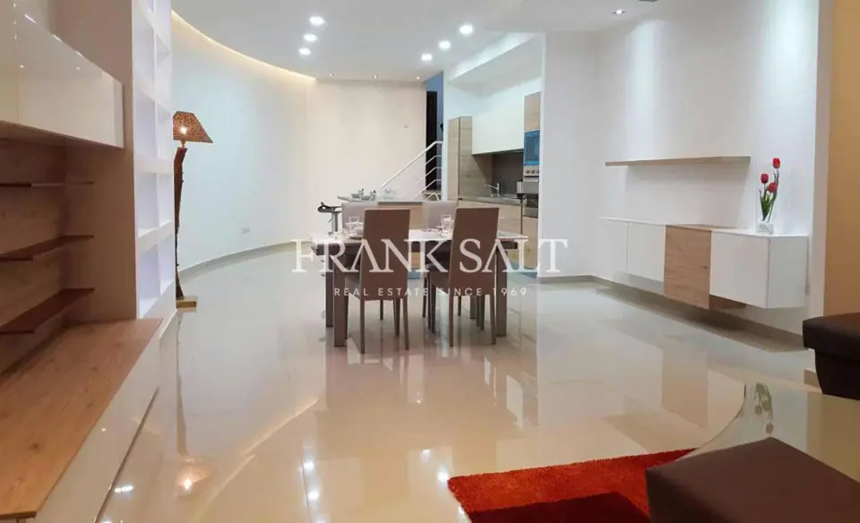 Swieqi, Furnished Maisonette
