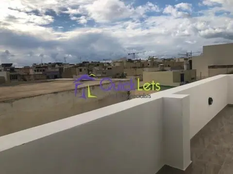1 bedroom Room to rent in Santa Venera