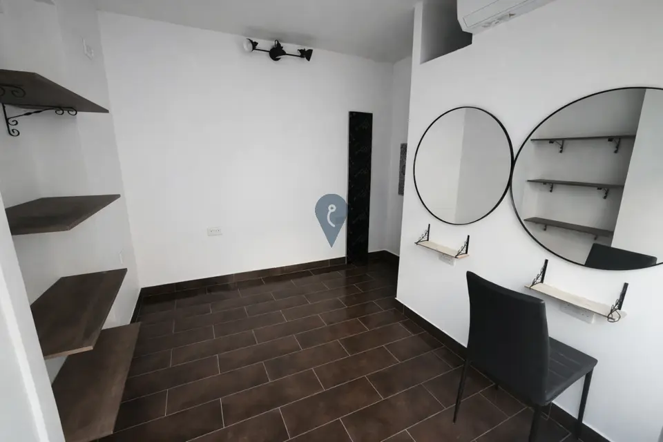 4 bedroom Retail / Shops / Clinic for sale in Sliema