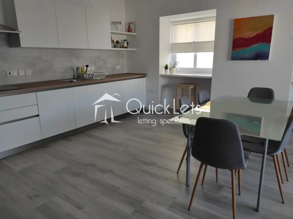 3 bedroom Apartment to rent in Ta' Xbiex