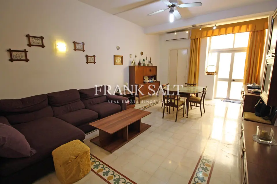 Birkirkara, Furnished Town House
