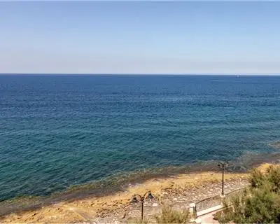 3 bedroom Apartment to rent in Sliema