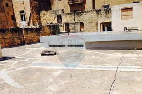 Office For Sale in Valletta