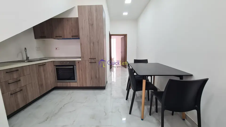 1 bedroom Maisonette to rent in Sliema