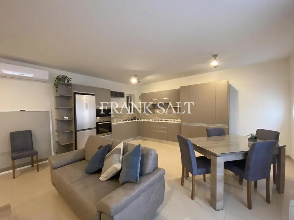 St Julians, Apartment