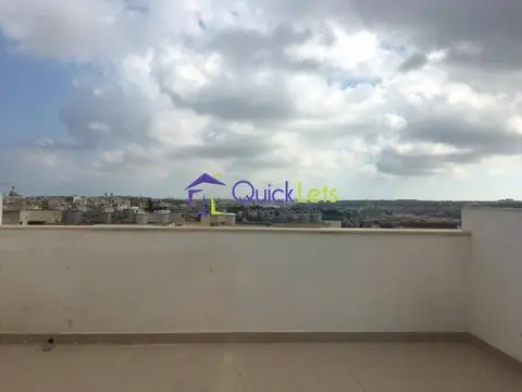 2 bedroom Penthouse to rent in Santa Venera