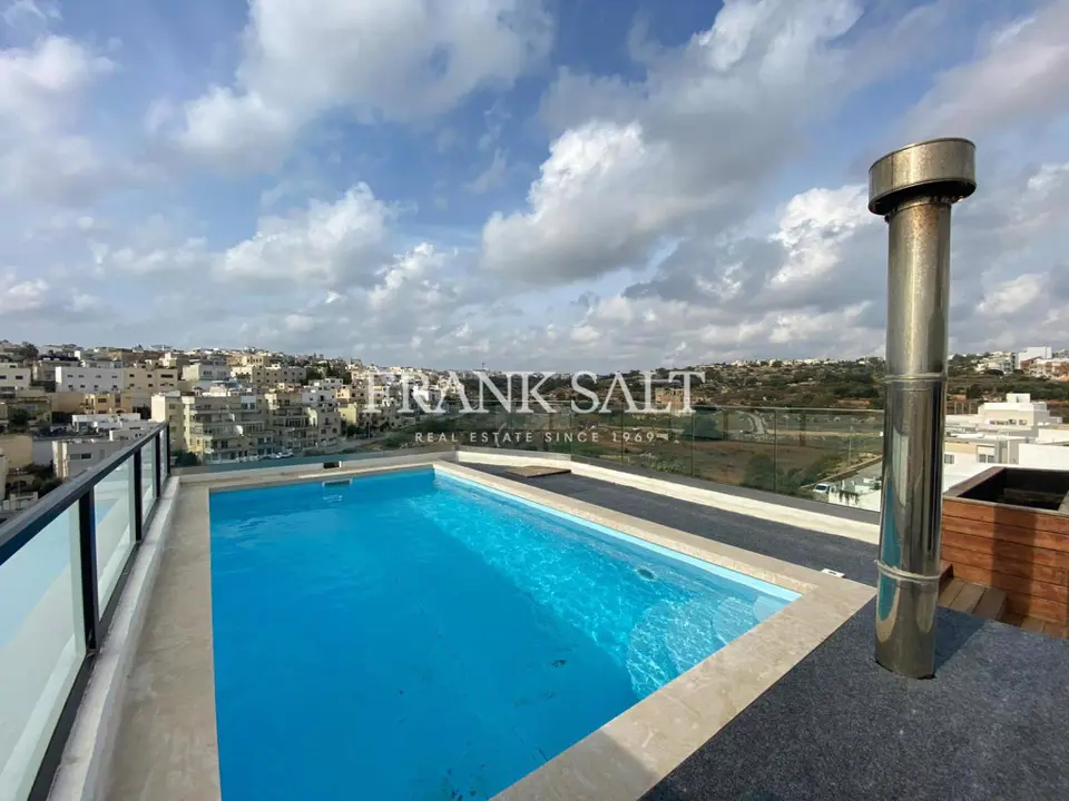 Swieqi, Furnished Maisonette