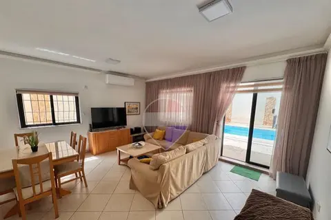3 Bedroom Apartment For Sale in Xemxija