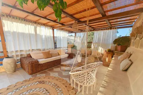 6 Bedroom House of Character For Sale in Gozo - Gharb