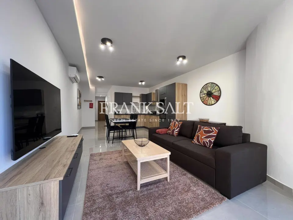 Gzira, Apartment