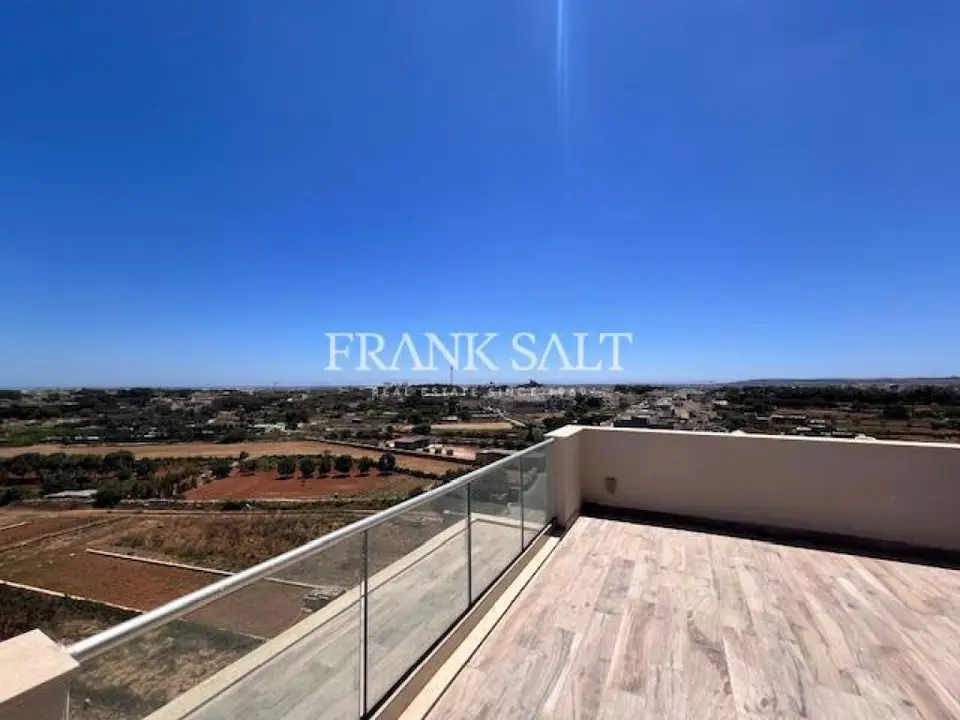 Gharghur, Furnished Penthouse