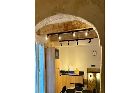 2 Bedroom House of Character To Rent in Rabat