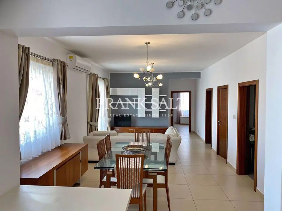 St Julians, Furnished Apartment