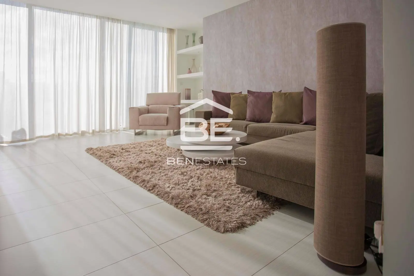 2 bedroom Penthouse to rent in St. Julians