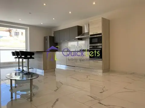 3 bedroom Penthouse to rent in Marsaskala