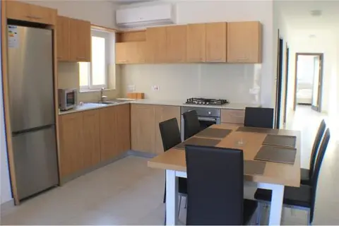 3 bedroom Apartment to rent in Tarxien