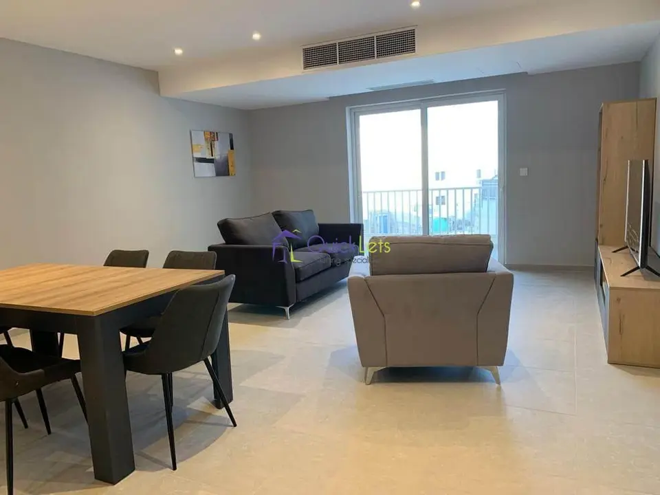 3 bedroom Apartment to rent in Sliema