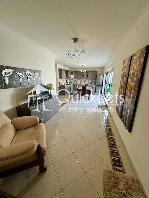 3 bedroom Penthouse to rent in Xghajra