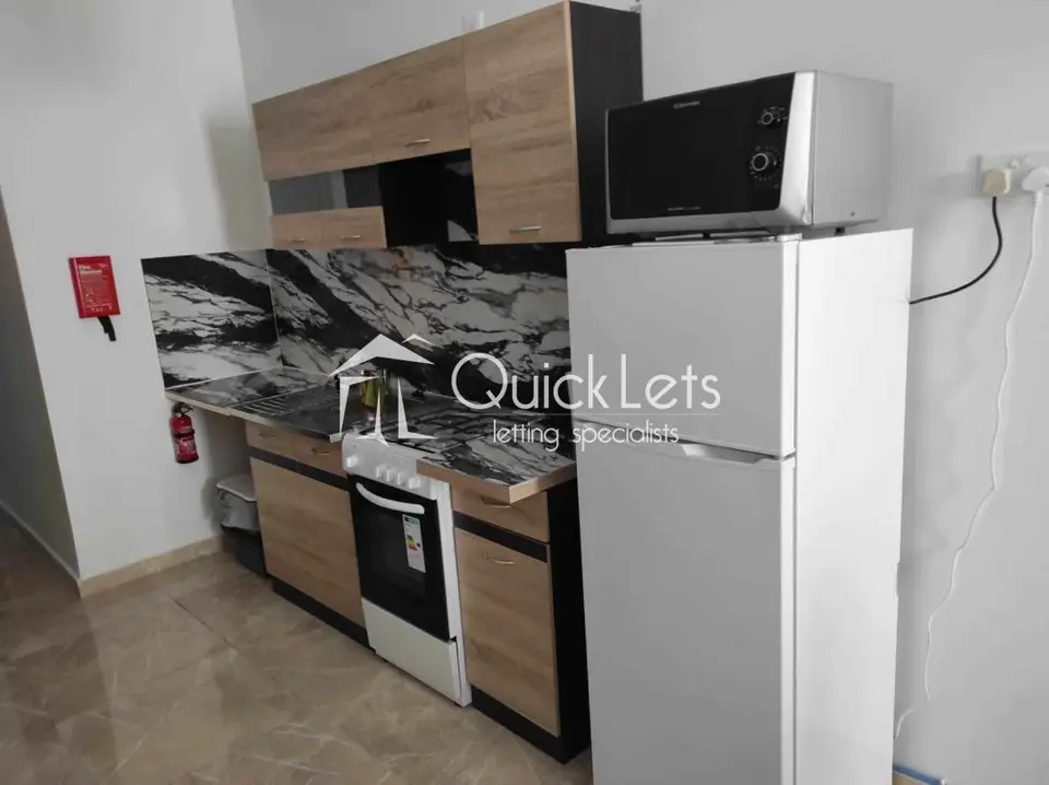 2 bedroom Maisonette to rent in Gzira