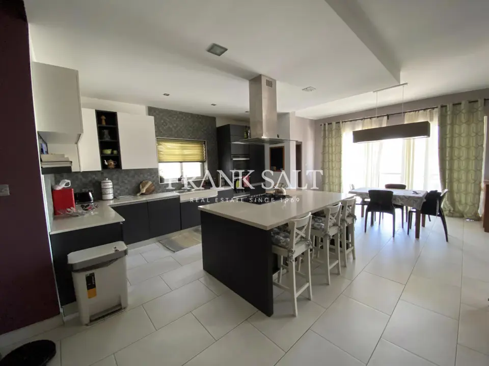 Marsascala, Furnished Apartment