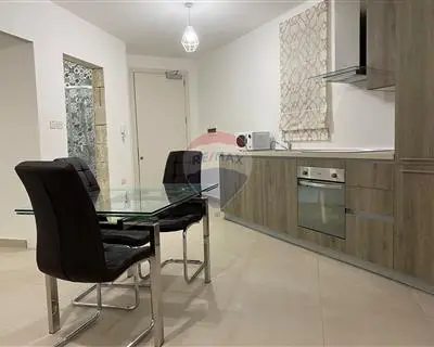 2 bedroom Apartment to rent in Ta' Xbiex