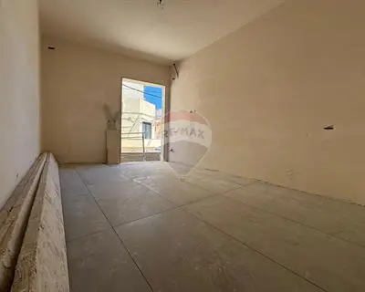 2 bedroom Maisonette for sale in Iklin
