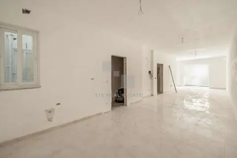 1 Bedroom Studio For Sale in Paola