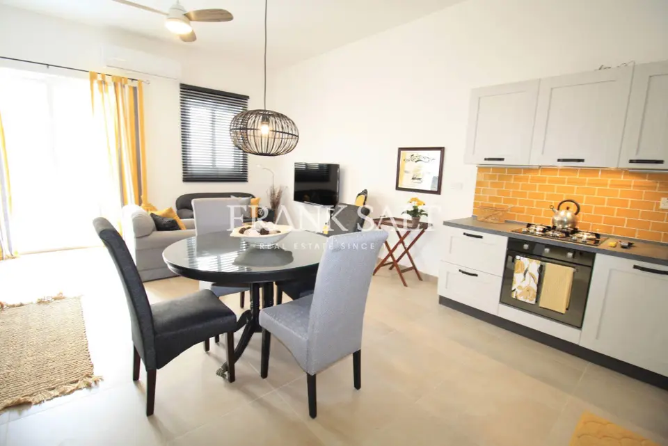 Gzira, Furnished Apartment