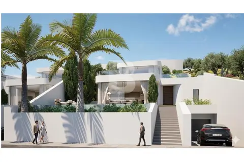 Plot For Sale in Madliena