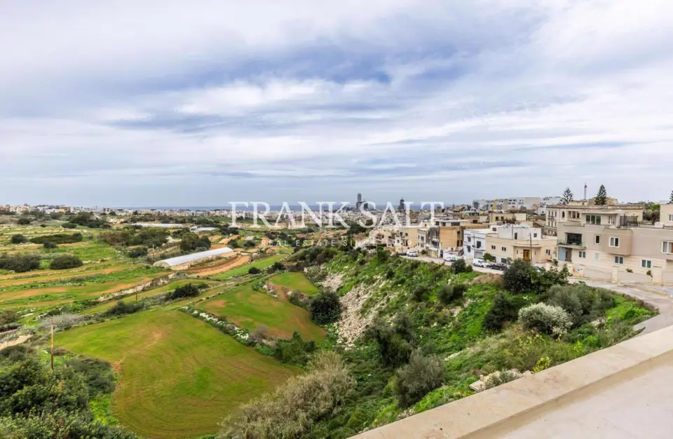 San Gwann, Furnished Apartment