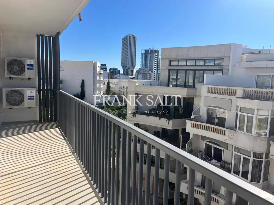 Highly finished 2 bedroom apartment Swieqi