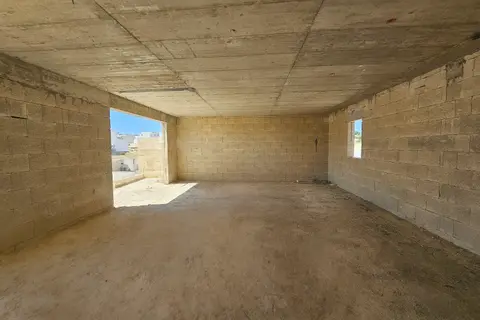 3 Bedroom Apartment For Sale in Birkirkara
