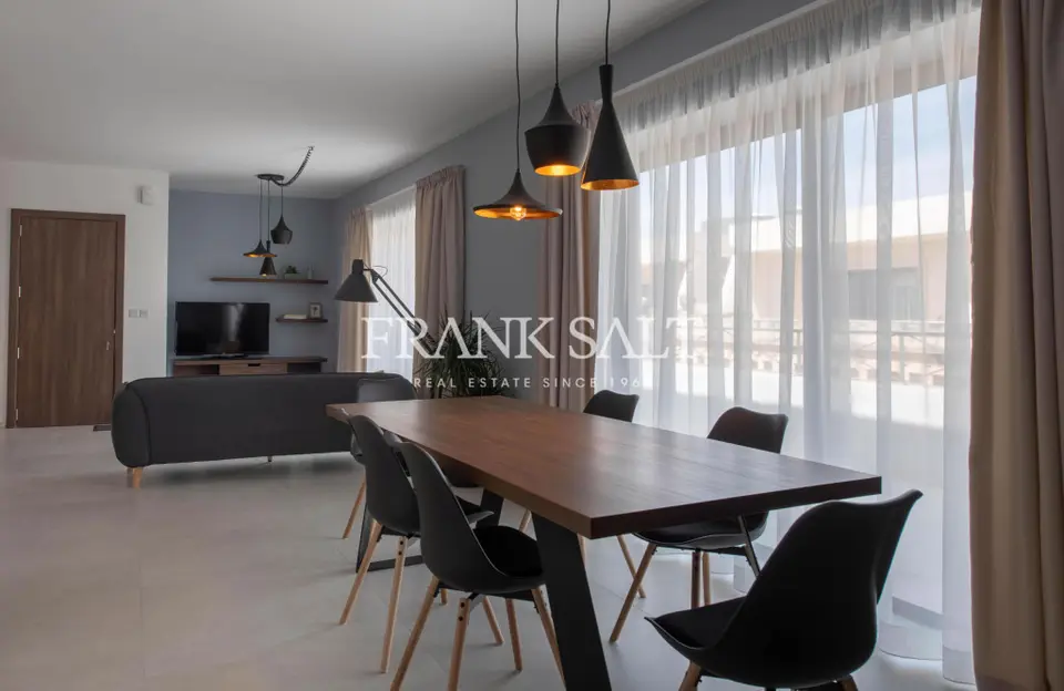 Sliema, Furnished Penthouse