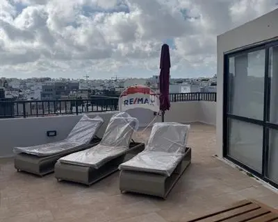 5 bedroom Penthouse Duplex to rent in St Julian's