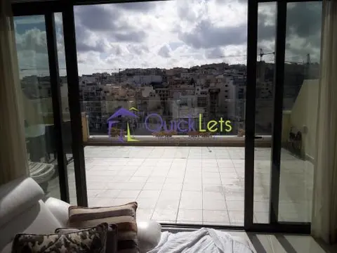 2 bedroom Penthouse to rent in St. Julians