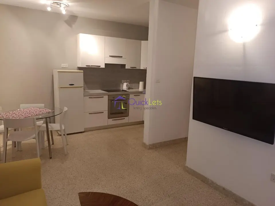 2 bedroom Apartment to rent in Sliema