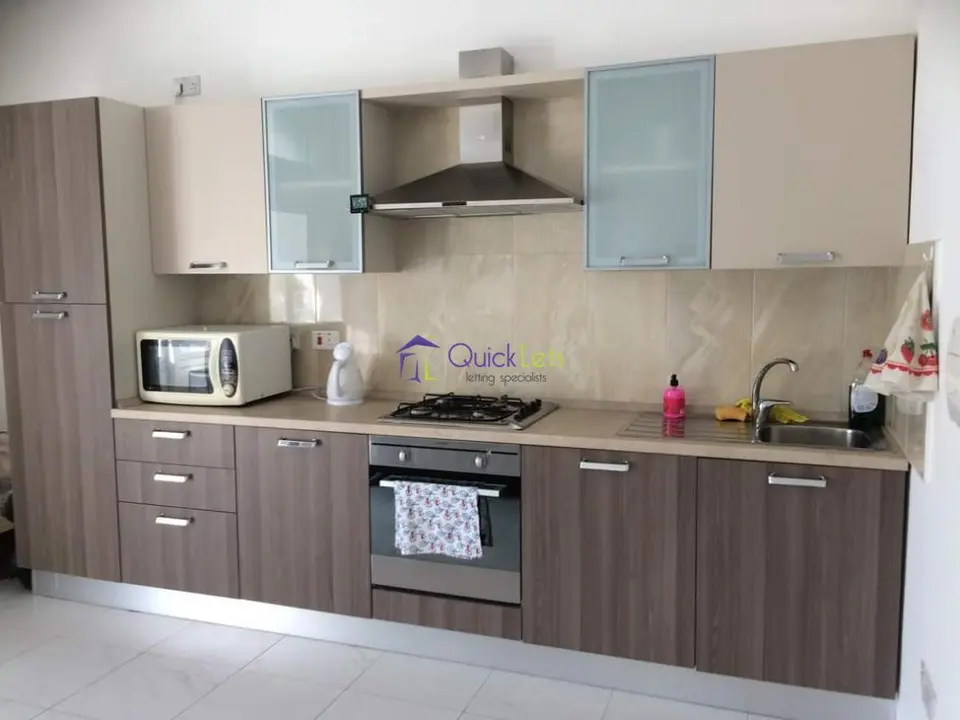 2 bedroom Apartment to rent in Ta' Xbiex