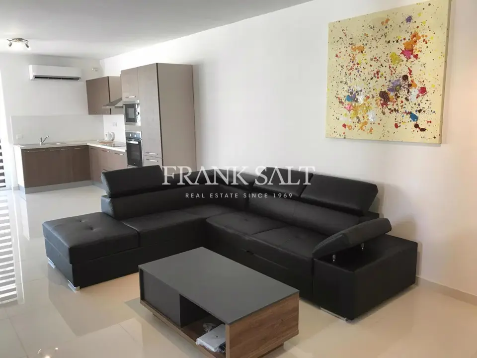 Swieqi, Furnished Apartment