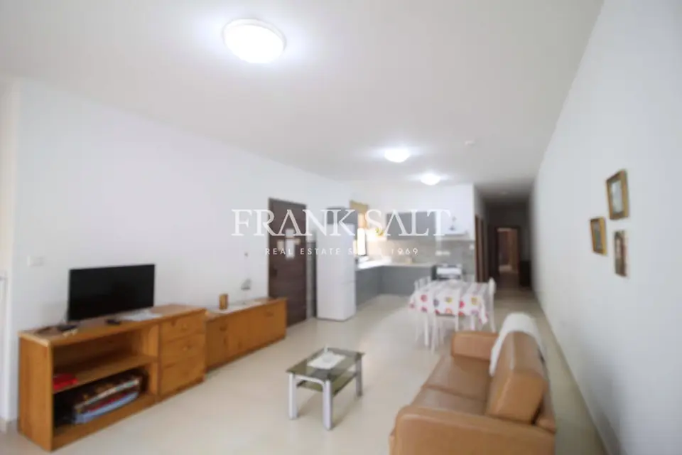 Qormi, Furnished Apartment